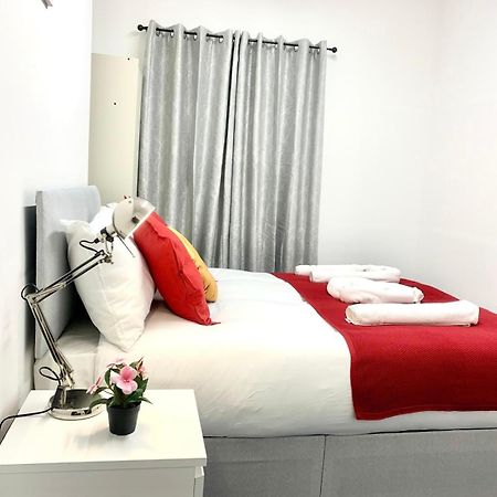 Tea Revolution Bed & Breakfast London Bagian luar foto